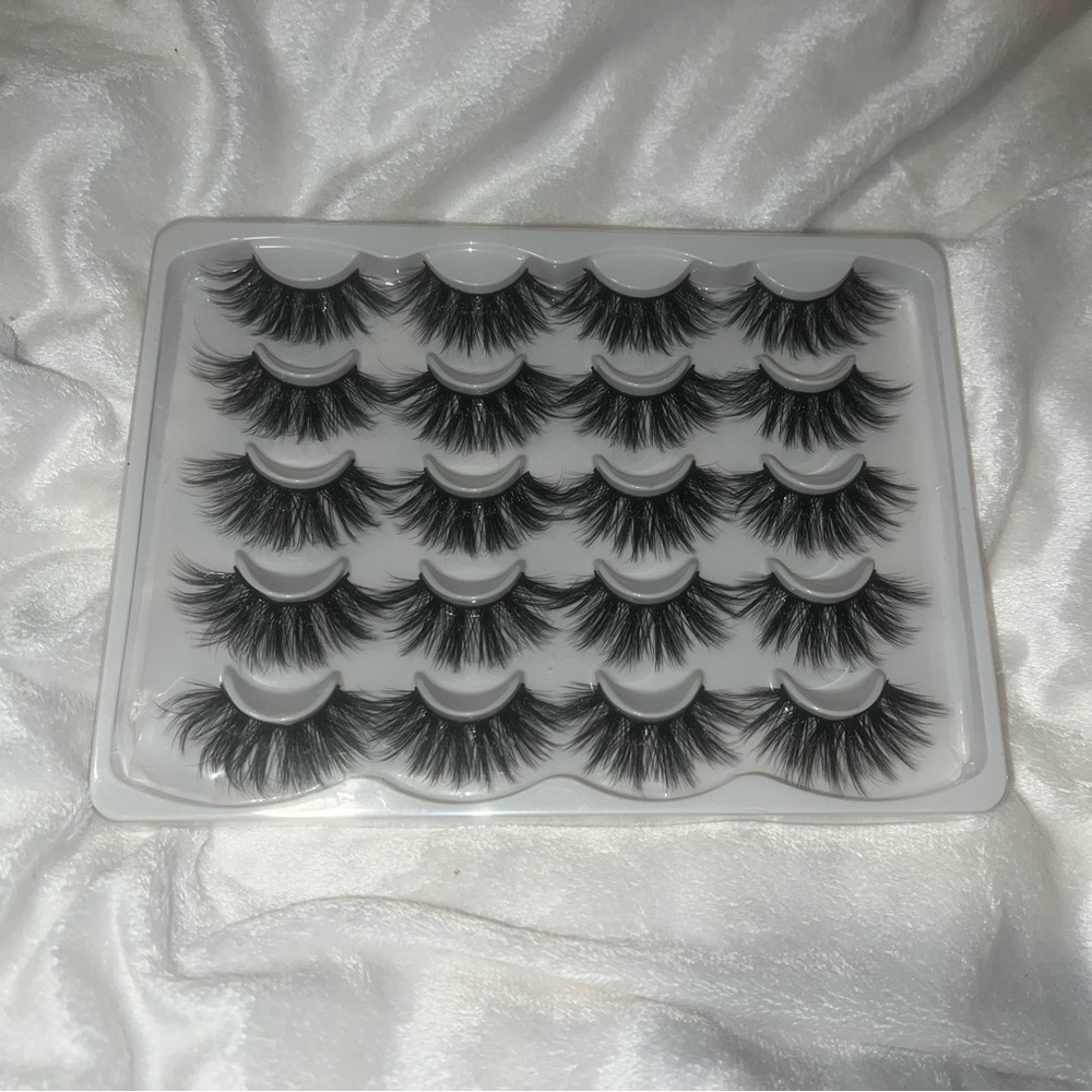 10 Pairs Faux Mink Eyelashes